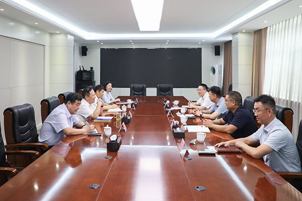 william威廉中文官网孙冠军董事长一行赴天桥区拜访交流